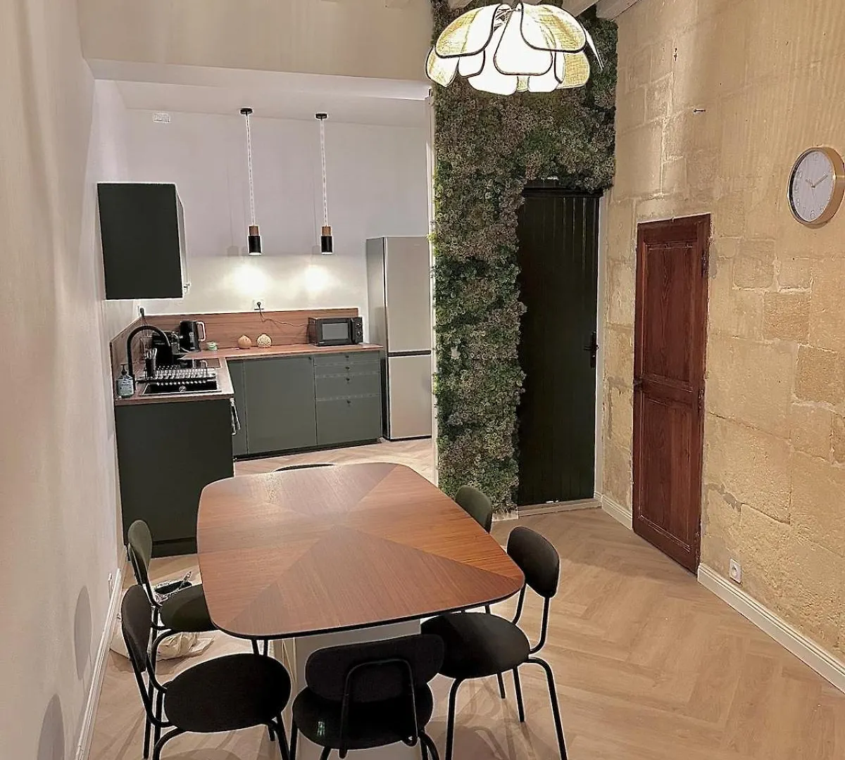 Holiday home La Maison Benezet Arles Roquette