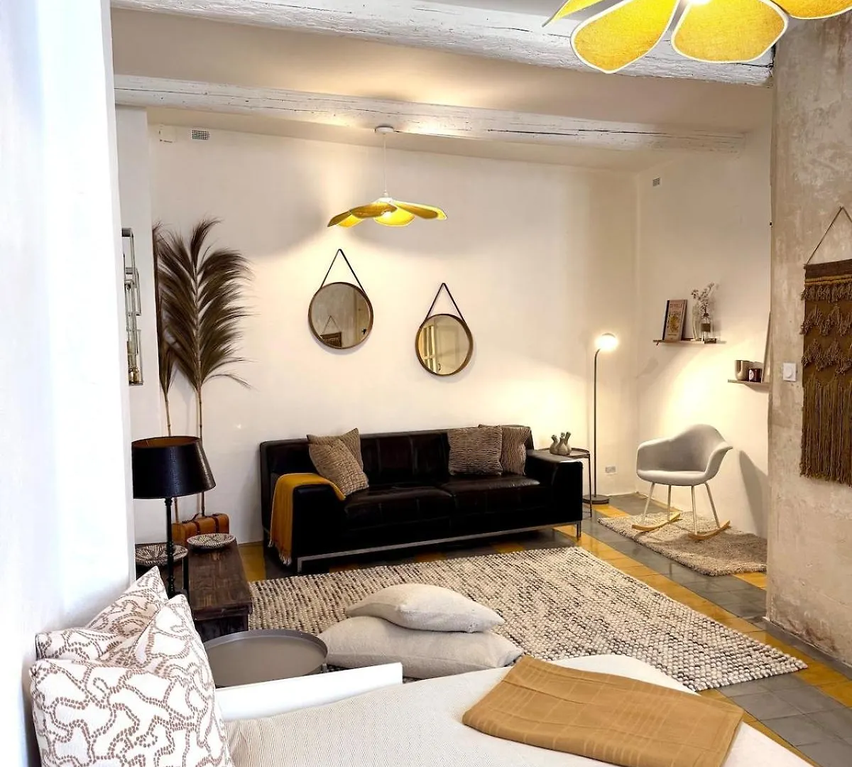 Holiday home La Maison Benezet Arles Roquette