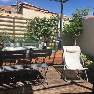 Hébergement de vacances Maison Avec Terrasse à Arles, Provence, Arles