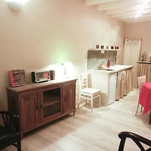 Hébergement de vacances La Maison De Noémie, Arles